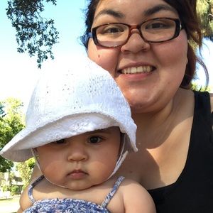 Meet your Posher, Kayla